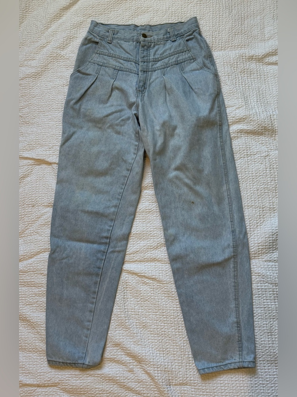 Vintage High-Waist Light Blue Women's Jeans